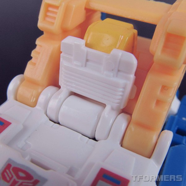 TFormers Titans Return Seaspray Photo Gallery 097 (97 of 129)